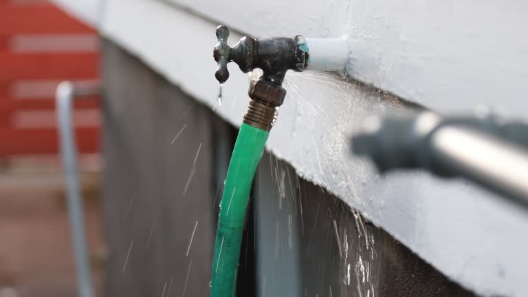Best Property Management Cleanouts  in Clinton, WA